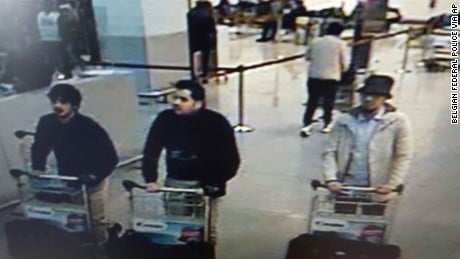 Terrorists in Brussels airport moments before detonating their bombs